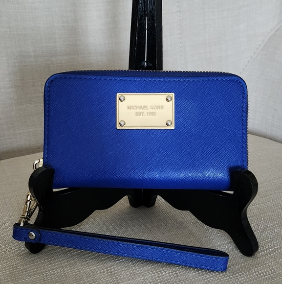 Michael Kors Est 1981 Leather Royal Blue Wallet/ Wristlet - Picture 1 of 11